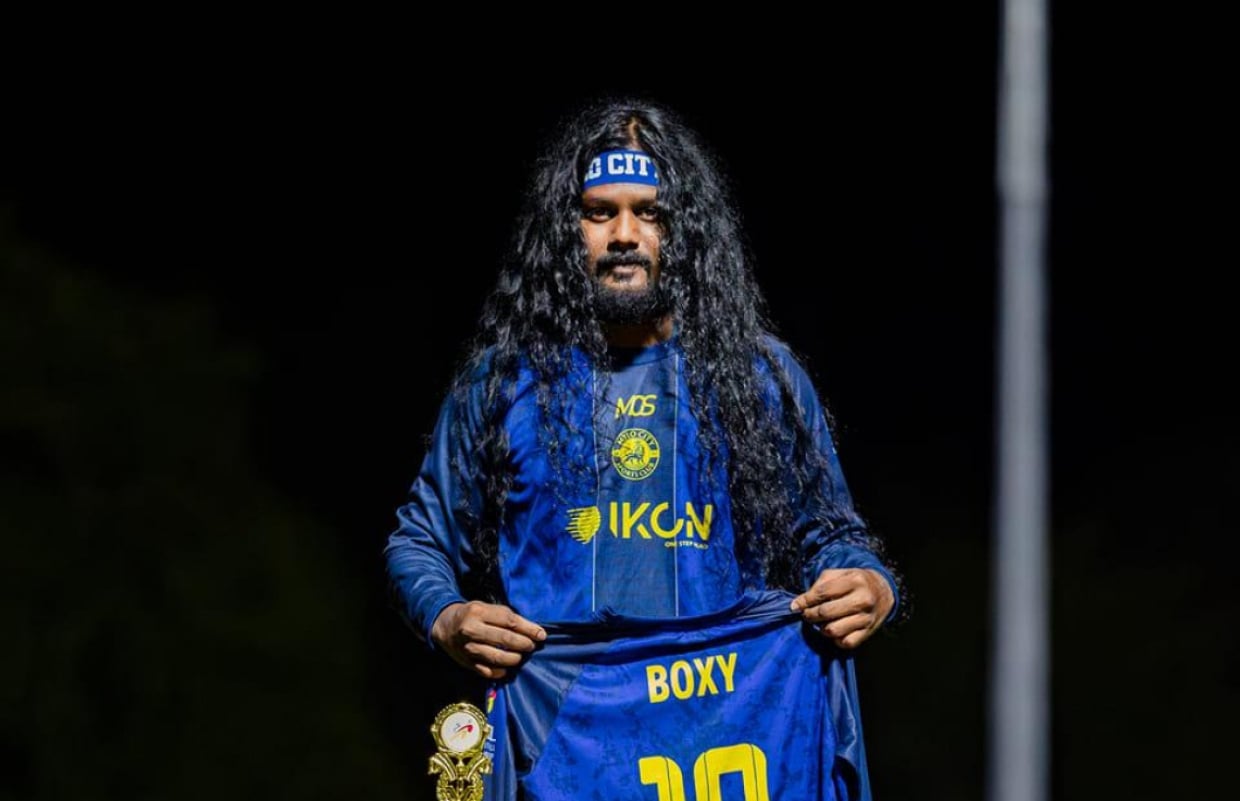 އޮޕަރޭޝަން އަލިމަގުގައި ހައްޔަރުކުރި އައްޑޫ ނަދަމާ ވެސް ސިޔާސީ މަގާމުން ވަކިކޮށްފި