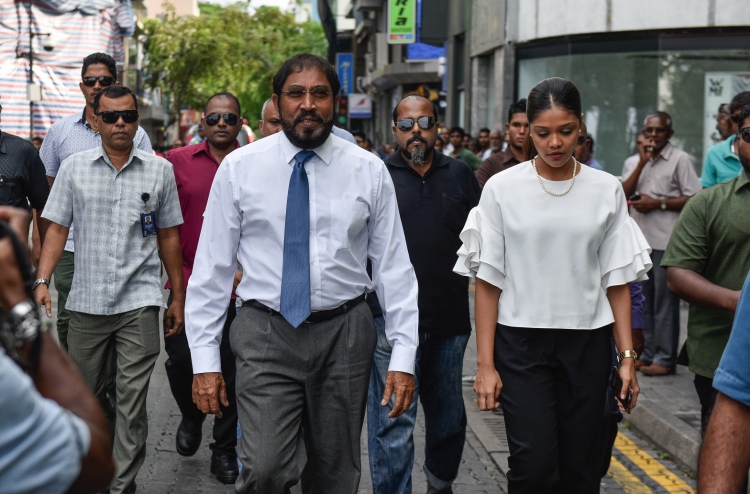 ވިލާގެ ރައްދު: ވިޔަފާރިކުރަން ބޭނުންވަނީ މަސައްކަތާއި، ހިތްވަރާއި، މަޢުލޫމާތާއި މޮޅުވިސްނުން