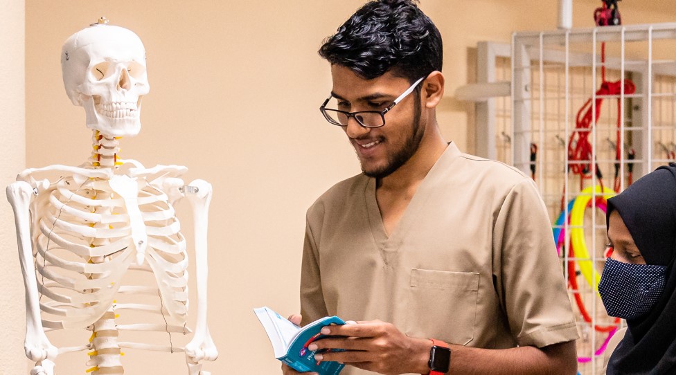 އަހަރުތަަކަކަށް ފަހު ޕްރީ މެޑިސިން ކޯސްތައް ރާއްޖެއިން އަނެއްކާވެސް ގަބޫލުކުރަން ފަށައިފި