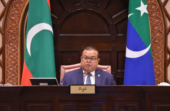 މަޖިލީހުގެ ރައީސާއި ނާއިބު ރައީސްގެ އިތުބާރު ނެތް ކަމުގެ މައްސަލަ އަނބުރާ ގެންނަނީ