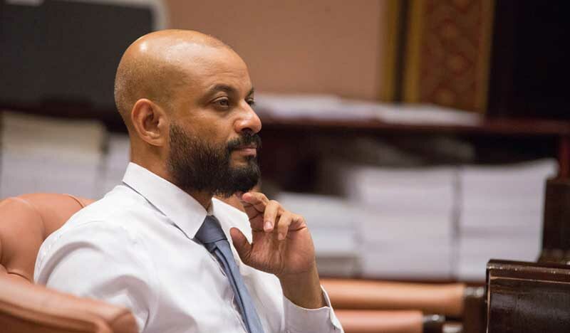 އިންޑިއާއިން ދޭ އެހީއަށް ޝުކުރުވެރިވަން؛ އެކަމަކު އަމިއްލަ ފައިމައްޗަށް ތެދުވަން ޖެހޭ: ފާރިޝް