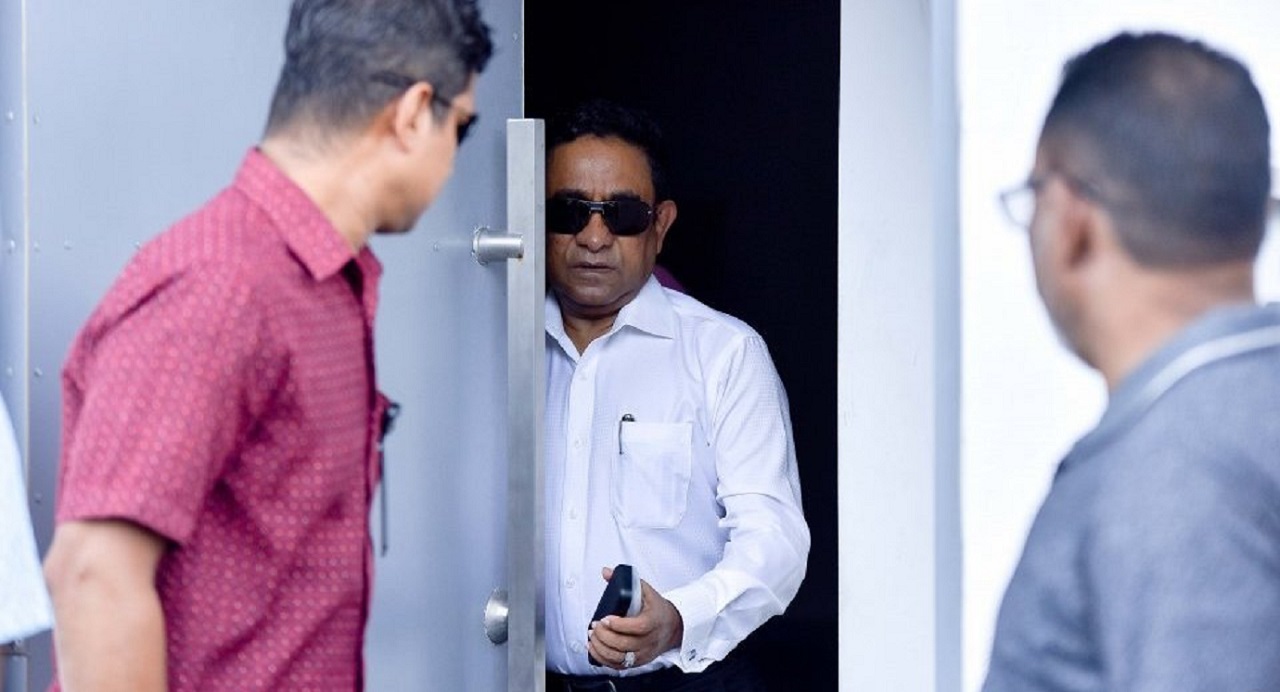 އިމްރާން ހަދަނީ ދޮގު؛ ރައީސް ޔާމީން ވަނީ އަސާސީ ޙައްޤަކުން މަޙްރޫމް ކޮށްފަ: ޢާއިލާ