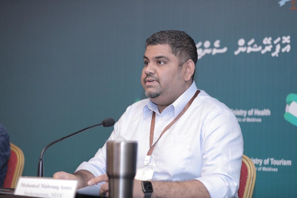 މާލޭގައި ތާށިވެފައި ތިބި މީހުން ރަށްރަށަށް ގެންދިއުމާމެދު ކައުންސިލުތަކުގެ ހިޔާލު ހޯދަނީ