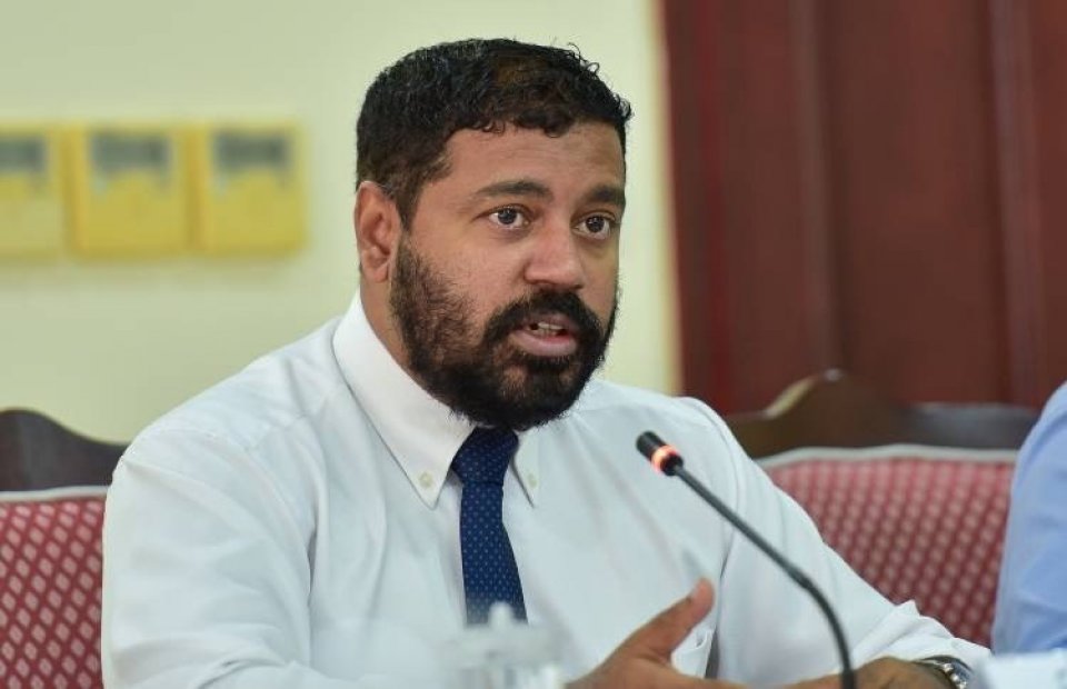 ސްޓެލްކޯގެ ކުރީގެ އެމްޑީ މުޣުނީ ޕީސީބީއަށް