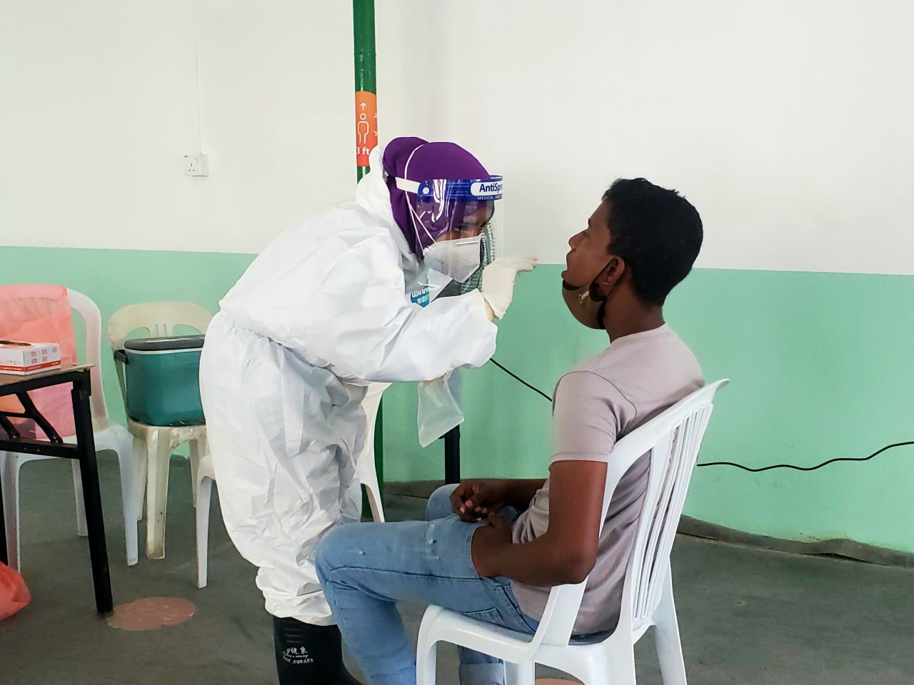 ކޮވިޑް-19: ޖުމްލަ 76 މީހަކު މިއަދު ޕޮޒިޓިވް