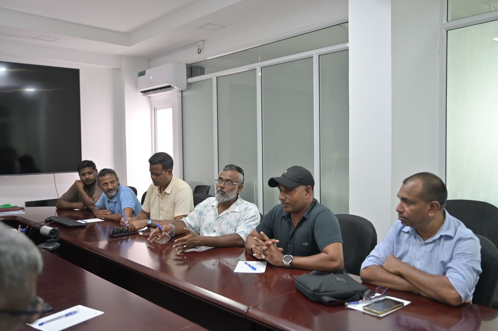 ފްލެޓް ލިސްޓުން ގިނަބަޔަކު އުނިވީ ކުރީގެ އުސޫލު، މި ސަރުކާރުން ބަދަލުކުރުމުން: ފަހި ޔޫނިއަން