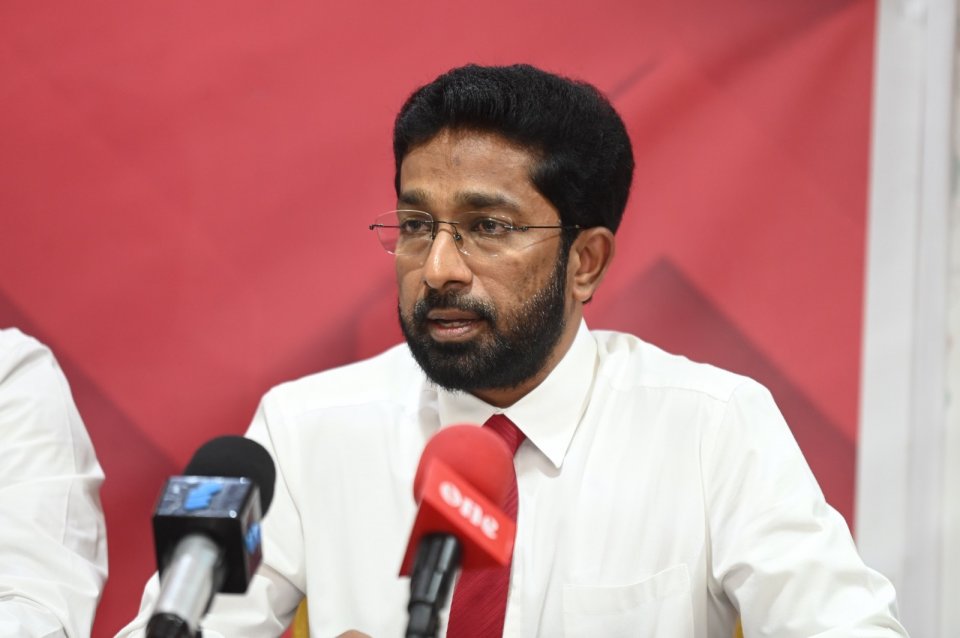 ސިޔާސީ ގޮތުން ކުރިއެރުމެއް ހޯދަން ޖުމުހޫރީ ޕާޓީ ދޫކޮށް ދާންޖެހޭ ޕާޓީއެެެއް ނޯންނާނެ: އަޒްލީން