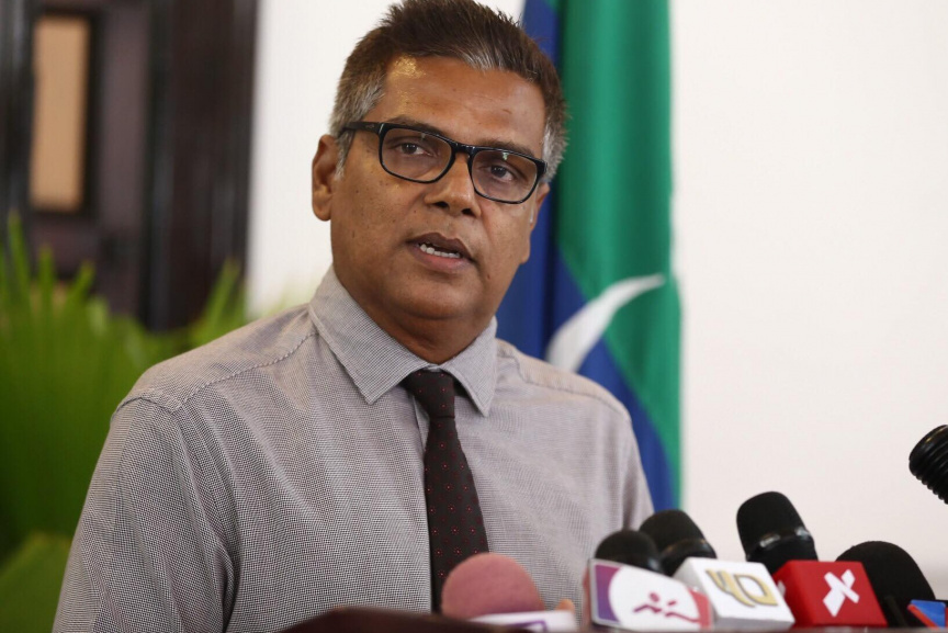 ދައުލަތުގެ ފައިސާއިން ރައްޔިތަކަށް ލުއި ދޭނަމަ، އެކަން ކުރަން ޖެހޭނީ ހަމަހަމަ އުސޫލުން: މޫސަ