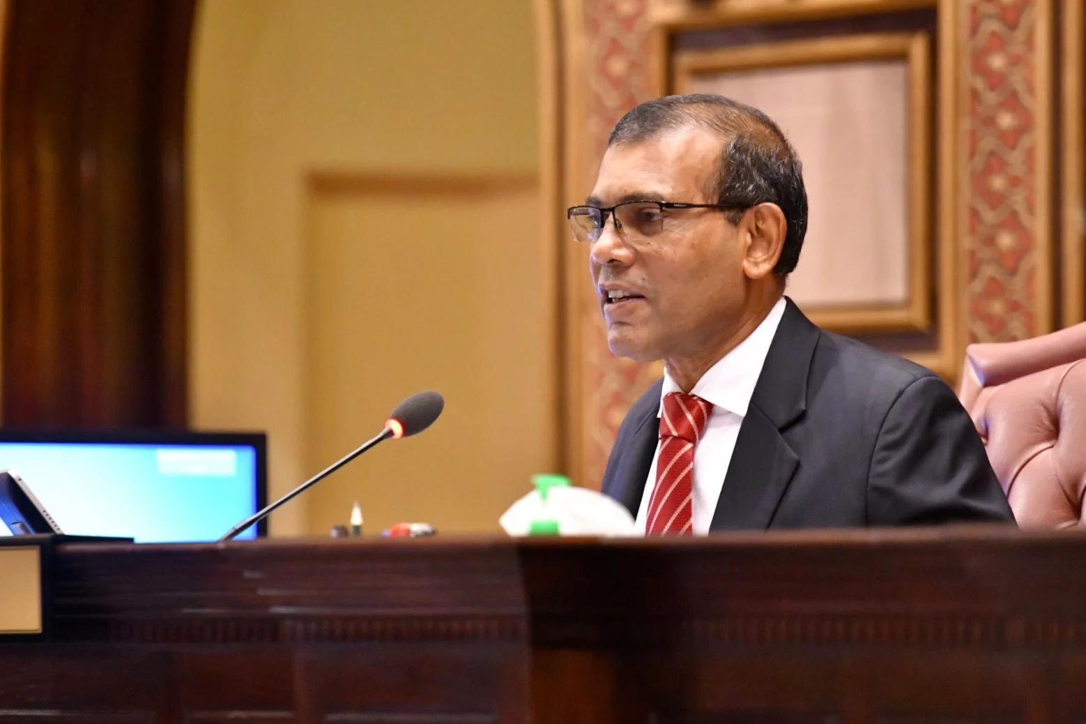 ހުޅުމާލޭ އިމާރާތްކުރުމާގުޅޭ ގަވާއިދު ގެޒެޓްނުކުރުމަކީ ގާނޫނާއި ޚިލާފަށް ކުރިކަމެއް: ނަޝީދު