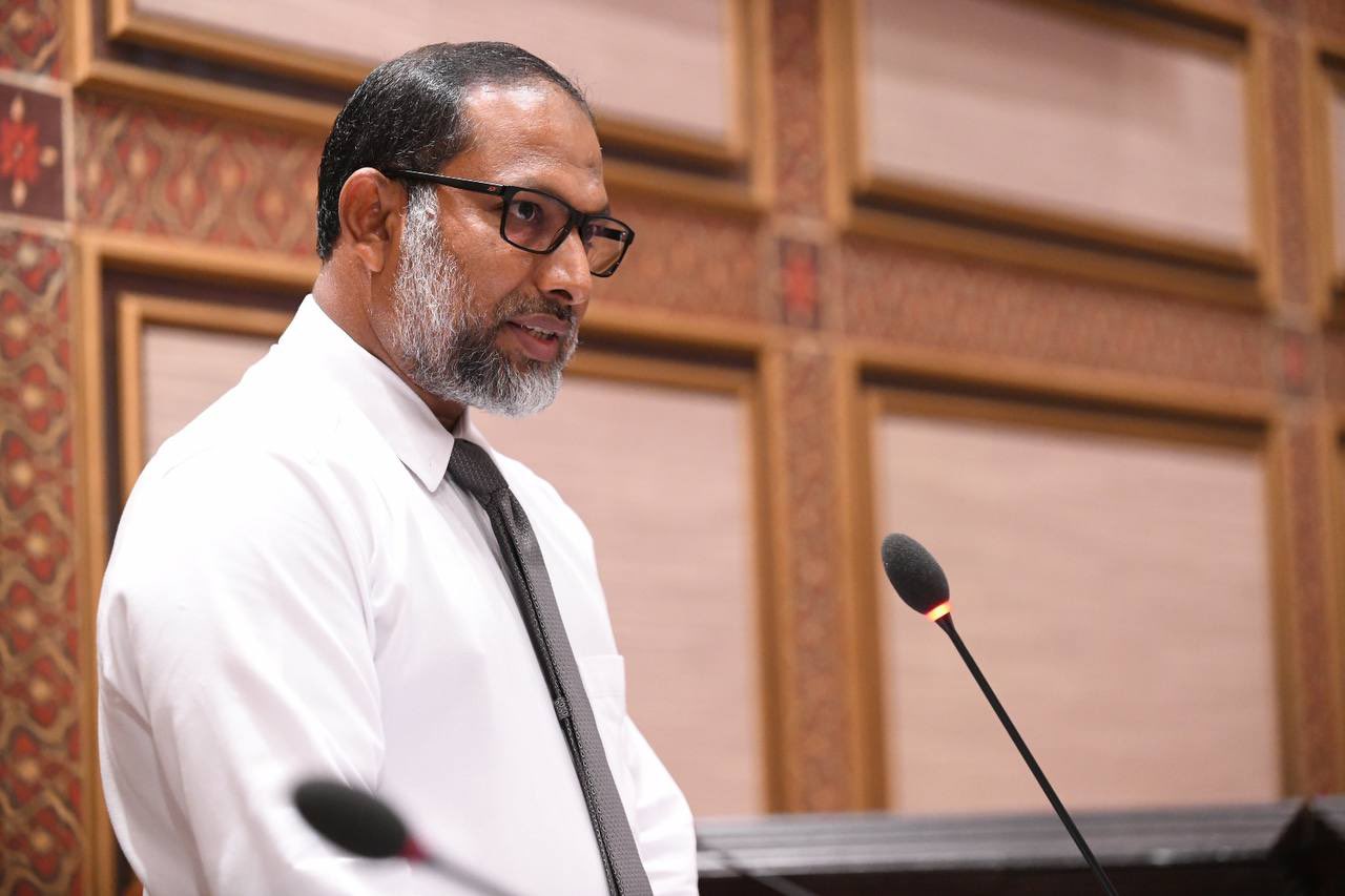 ޖަލުގައި އަނިޔާކުރާ އޮފިސަރުންނަށް ވަޒީފާގައި ނުތިބެވޭނެ - އިމްރާން