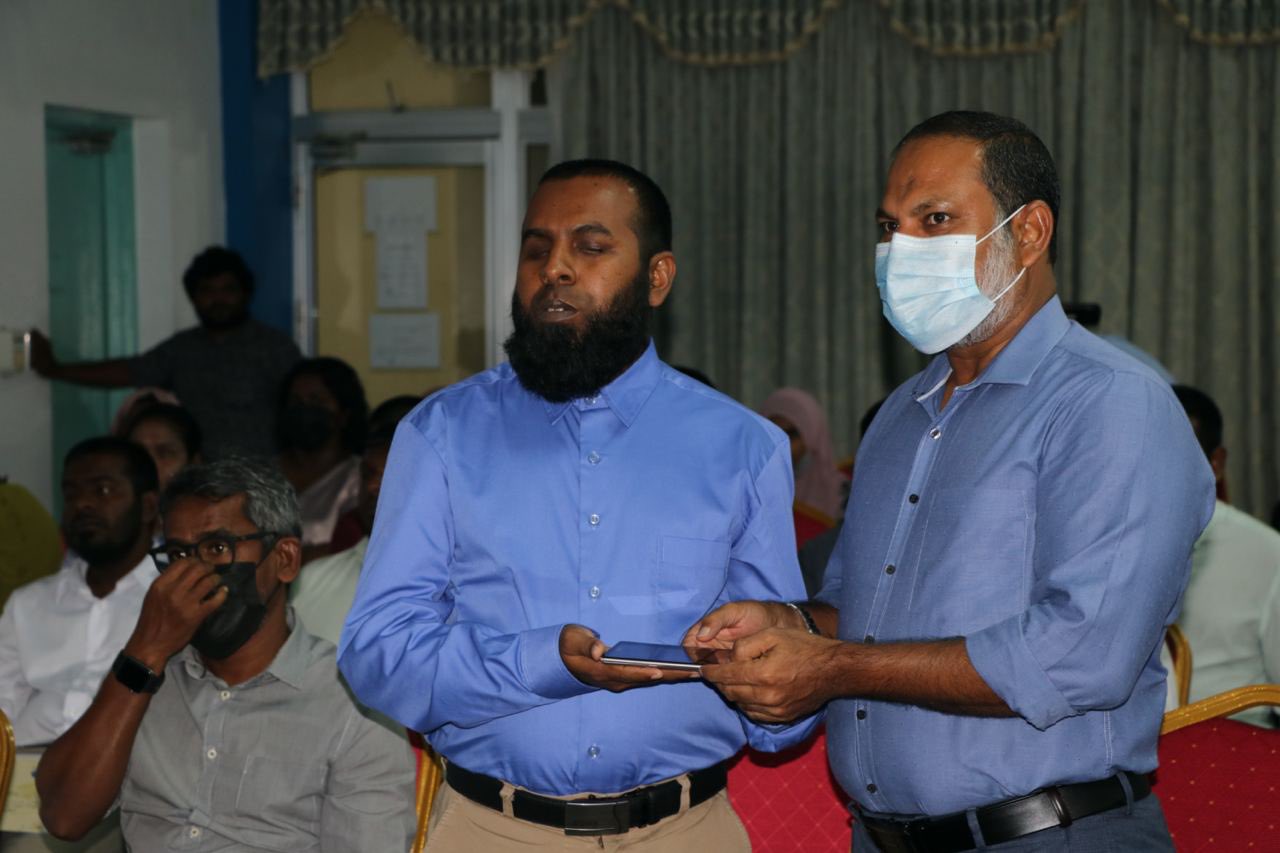 އެހީ ބޭނުންވާ މީހުންނަށް އެހީތެރިނުވާ މުޖުތަމައަކީ ބަދުނަސީބު މުޖުތަމައެއް: ހޯމް މިނިސްޓަރ