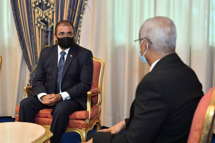 ދައުރު ދަންމާލައިގެން ދެ ފަހަރަށް ހުވާކުރުވުމަށްފަހު މައުސޫމަށް ރުހުންދީފި