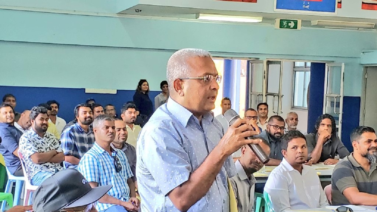 އަދިވެސް ރައީސް މައުމޫންގެ ހިންގުންތެރިކަމަށް ގޮންޖަހާލެވޭ ވަރެއް ނުވޭ: އާއްޓޭ