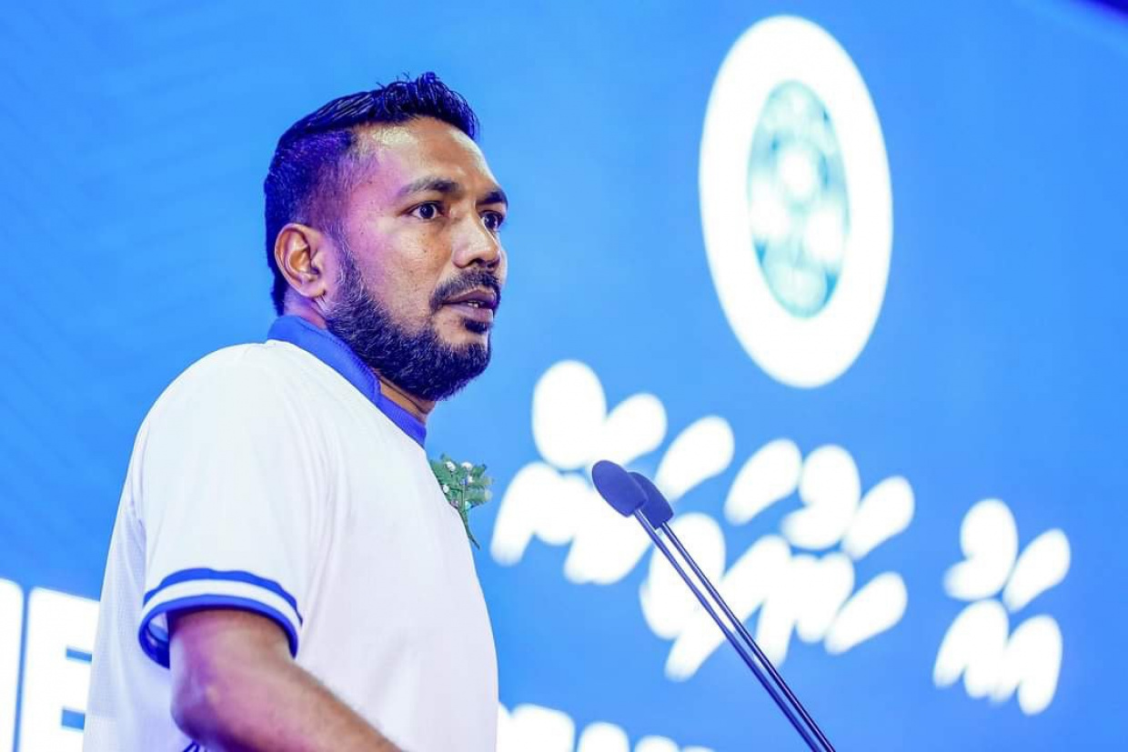 ގައުމީ ސްކޮޑަށް އާ ކުޅުންތެރިން ނެގީ އިންސާފުވެރިކޮށެއް ނޫން: ނިއުގެ ޗެއާމަން