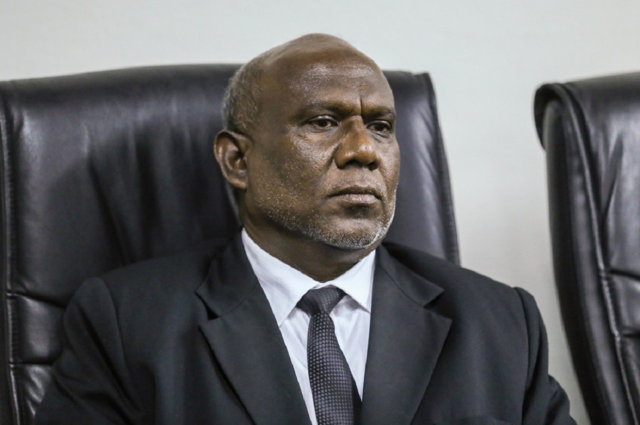 ސިވިލް ކޯޓުގެ އިސްޤާޟީ ޢަބްދުﷲ ޢަލީއަށް ފިޔަވަޅު އެޅުމަށް ނިންމައިފި