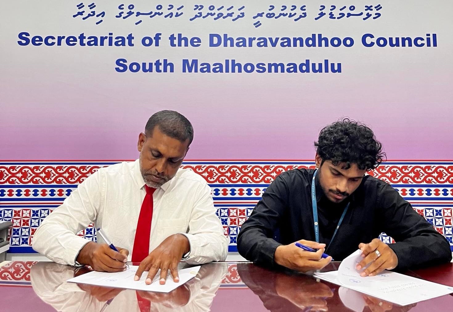 ބ. ދަރަވަންދޫ އާއި އޭދަފުށީގައި އައިޑީކާޑު ޕްރިންޓުކޮށް ދޫކުރުމުގެ ޚިދުމަތް ފަށައިފި