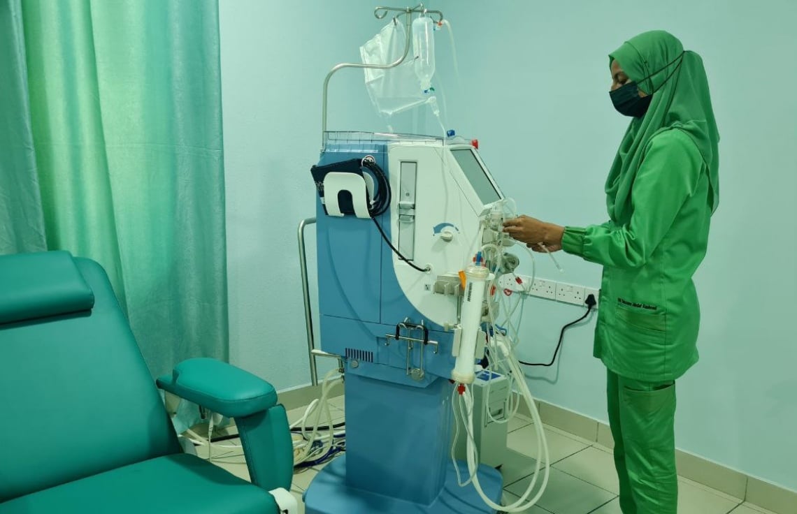 އޭދަފުށީގައި ފުަރަތަމަ ފަހަރަށް ޑަޔަލިސިސްގެ ހިދުމަތްދޭން ފަށައިފި