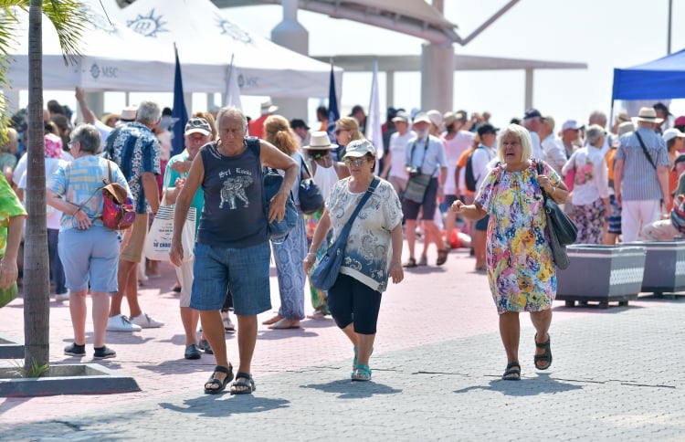 މި މަހުގެ މިހާތަނަށް 77،000 އެއްހާ ފަތުރުވެރިން ރާއްޖެއަށް ޒިޔާރަތްކޮށްފި