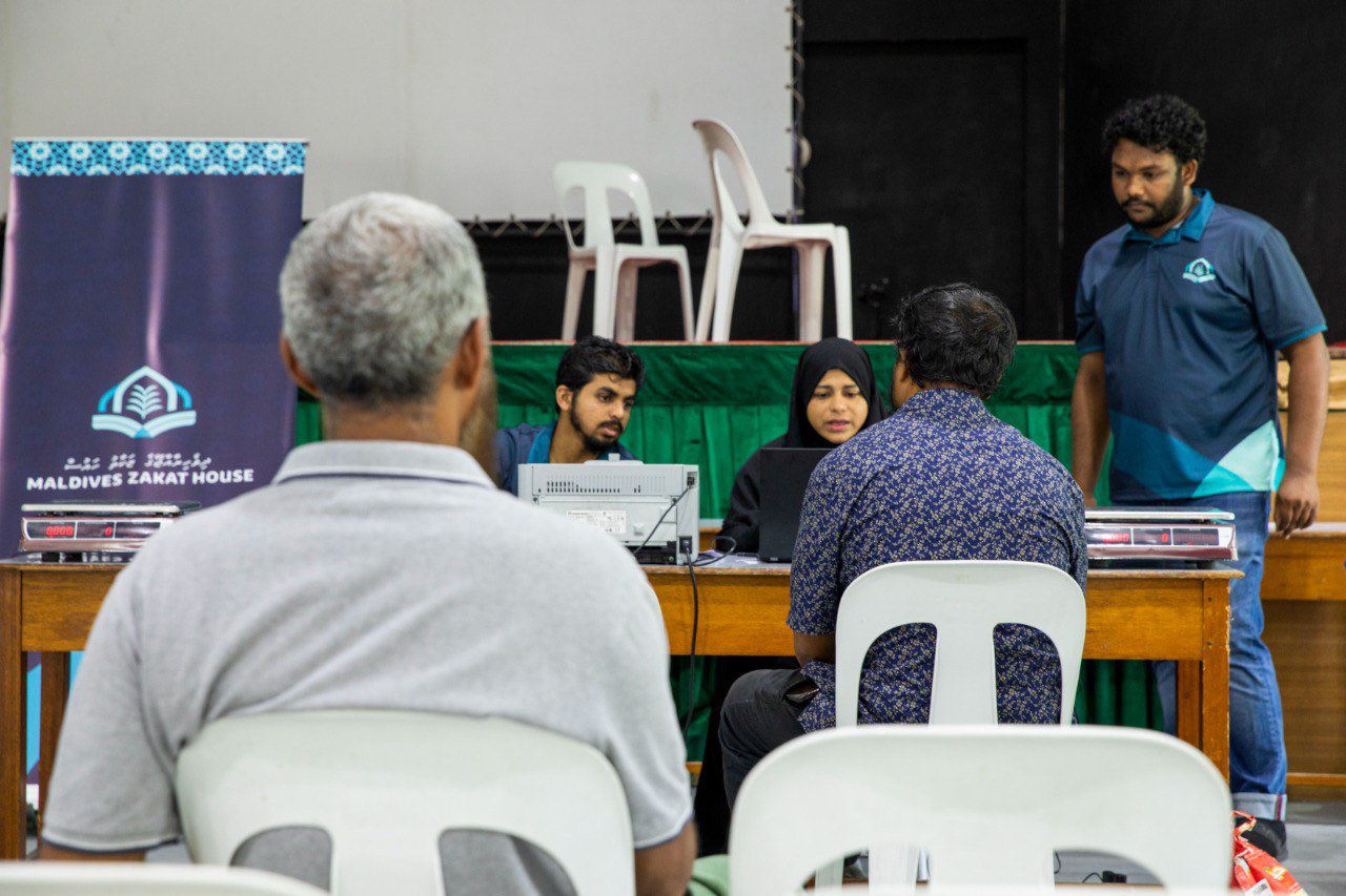 މާލޭގައި ޒަކާތް ދެއްކި މީހުން އިތުރު; ބޮލަކަށް 8 ހާސް ރުފިޔާ ބަހަނީ