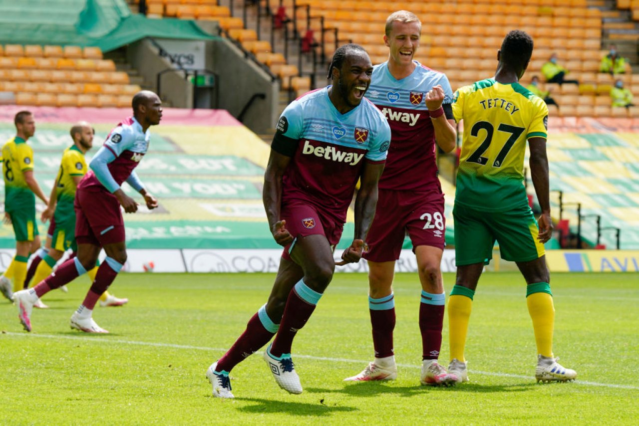 އިނގިރޭސި ޕްރިމިއަރ ލީގުން ނޯވިޗް ސިޓީ ރެލިގޭޓްވެއްޖެ