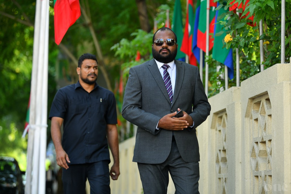 އަލީ ވަހީދު ރާއްޖެ ގެނެވޭނީ ޑީޕޯޓްކޮށްލުމުން: ސީޕީ