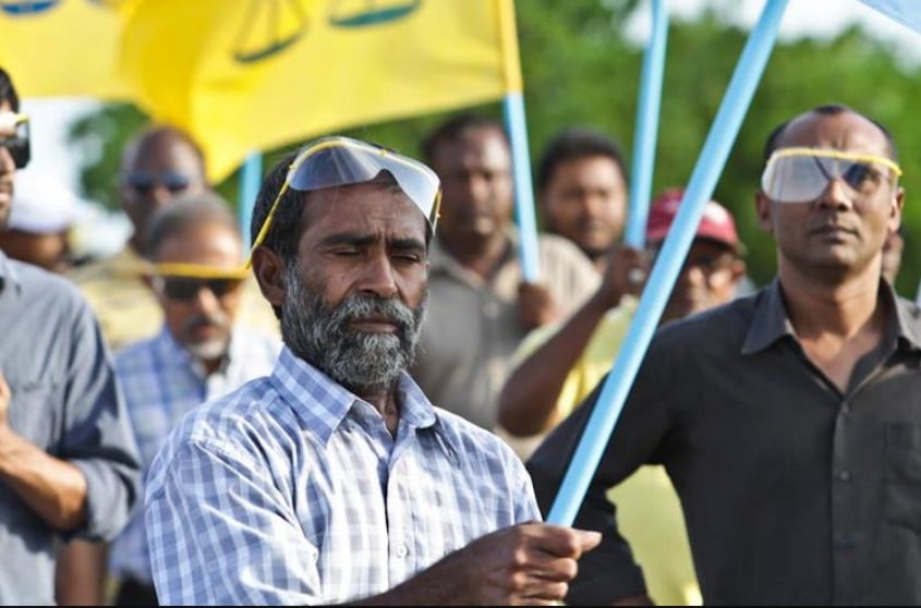 ފްލޭގްމޭންއަށް އަޅާނުލާކަމަށް ބުނާ ވާހަކަތައް އާއިލާއިން ދޮގުކޮށްފި