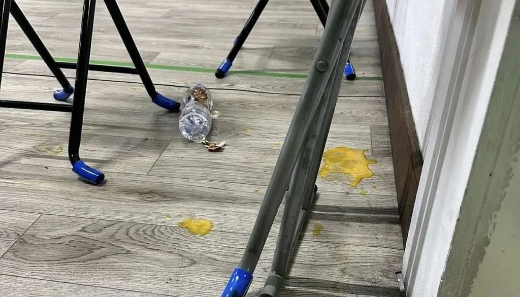 މިސްކިތަށް ބިސް ޖެހީ ނަފްސާނީ މީހެއް: ފުލުހުން