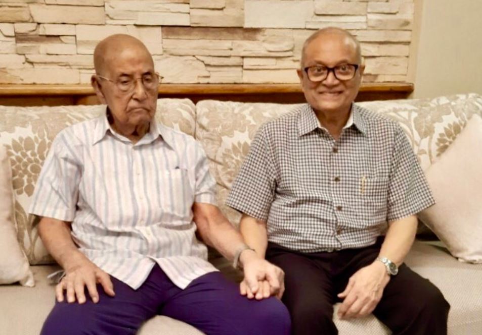 ފިޔާތޮށި އަހުމަދު މަނިކު އަވަހާރަވެއްޖެ