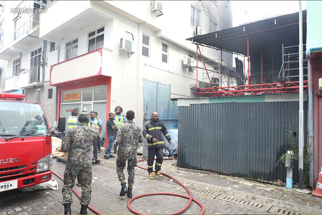 މާލޭގެ ގެއެއްގައި އަލިފާނުގެ ހާދިސާއެއް ހިނގައިފި