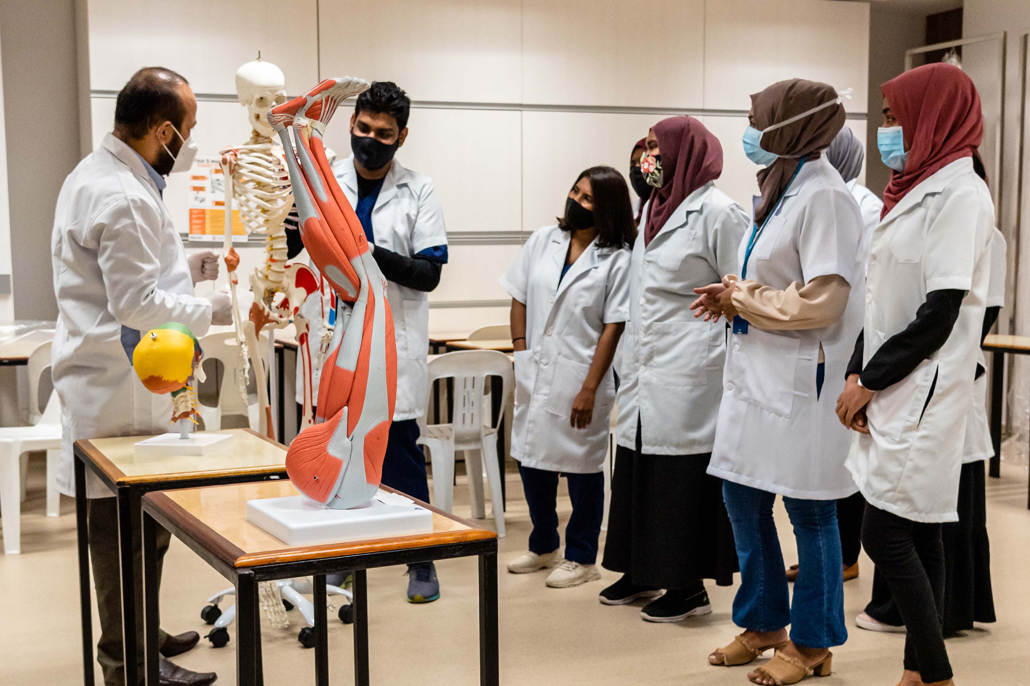 މެޑިސިން ސްކޫލް ދަރުމަވަންތައިގައި ކުރިއަށް ގެންދަން ނިންމުމުން ދަރިވަރުންގެ ޖަމިއްޔާގެ ތައުރީފް ރައީސަށް