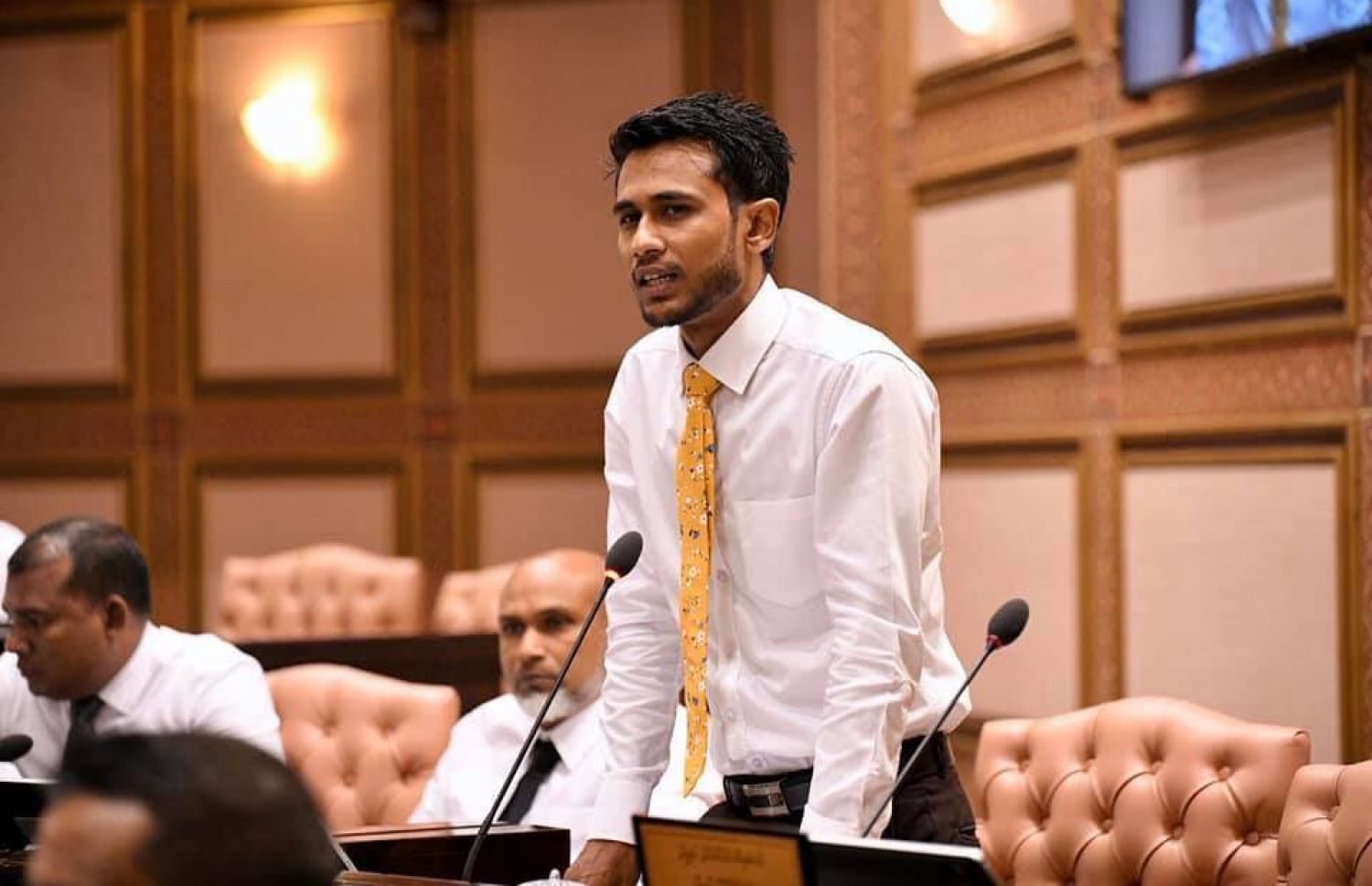 ބޮޑު އަގުގައި ޕީސީއާރު ހެދުން ނިމުމަކަށް ގެންނަން ޖެހޭ - ފިރުޝާން