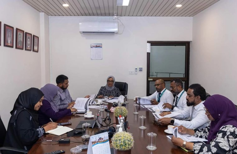 ޕޮލިޓެކްނިކުން ކޮންސްޓްރަކްޝަން ދާއިރާއަށް އަމާޒުކޮށް މަހާސިންތާއެއް ބާއްވަނީ