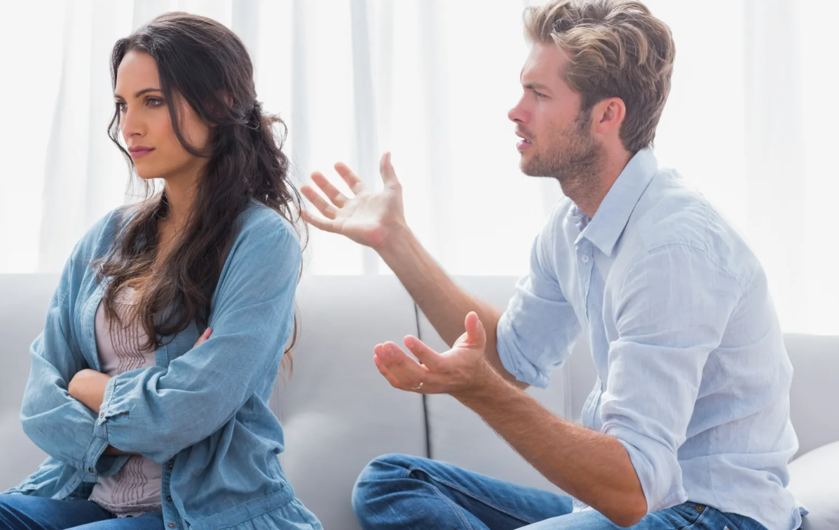 މީހުން ސައިލެންޓް ޓްރީޓްމެންޓު ދެނީ ކީއްވެ؟