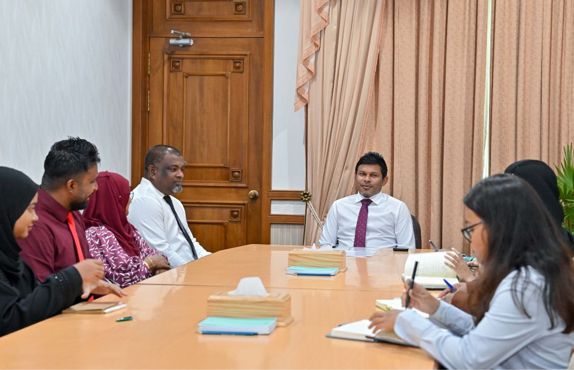ފިޔޯރީގެ ތަރައްގީގެ ކަންކަމަށް އަވަސް ހައްލެއް ހޯދައިދޭނަން: ނައިބު ރައީސް