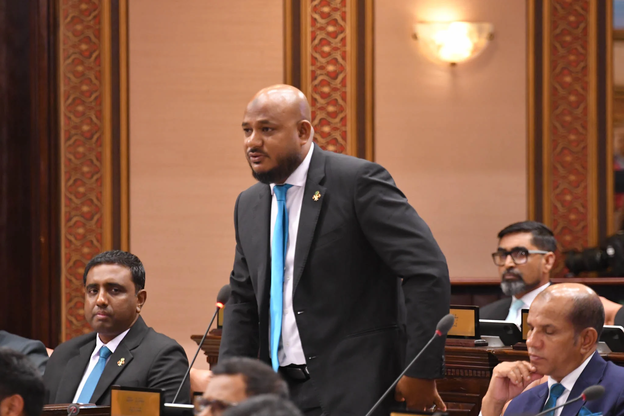 މީގެ ކުރިން މަސްވެރިން މުޒާހަރާކުރުމުން އެންމެން ލަނީ ޖަލަށް: ސުޖާ