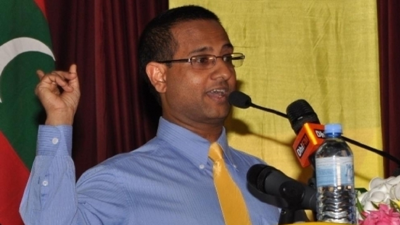 ސިޔާސީ ބާރު ބޭނުންކޮށްގެން އިލްމުވެރިންގެ ފިކުރު ކުރިއެރުވުން ނުރައްކާ - ޑރ. ޝަހީދު