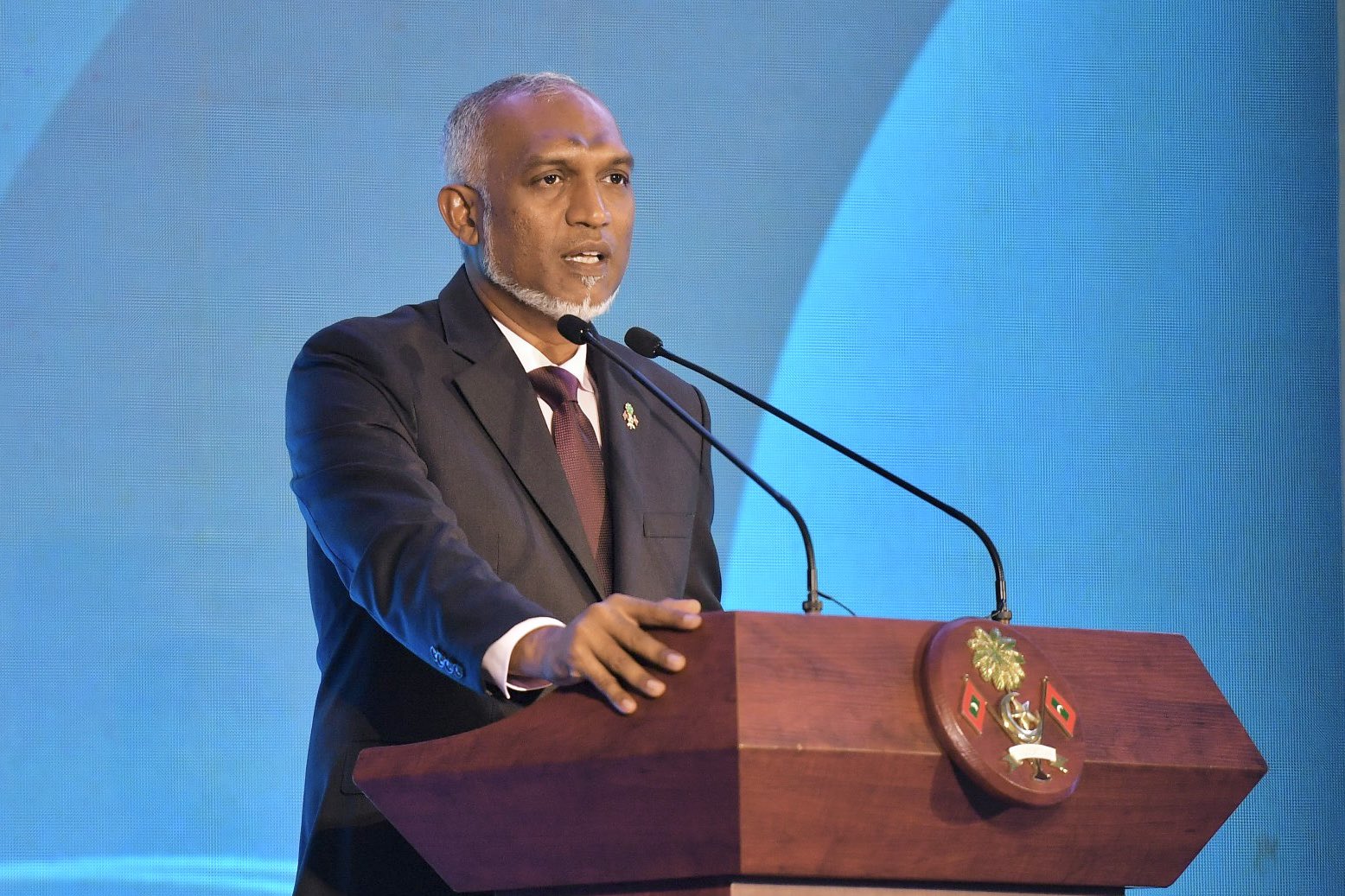 ޤައުމަށްޓަކައި ފުލުހުން ދޭ ޒިންމާދާރު ޚިދުމަތާއި މެދު ފަޚުރުވެރިވޭ: ރައީސް މުޢިއްޒު