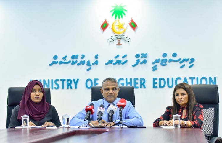 ހަޔަރ އެޑިއުކޭޝަންގެ ޕާމަނަންޓް ސެކްރެޓަރީ ސަސްޕެންޑްކޮށްފި