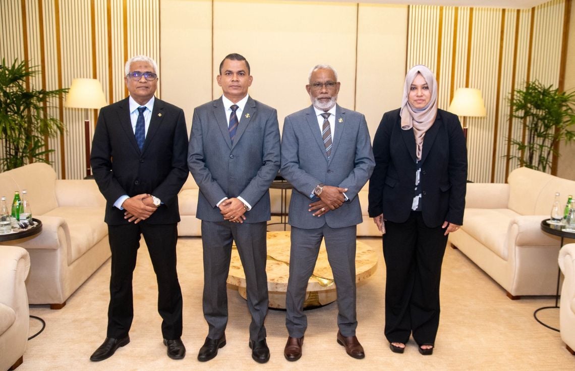 ރަސްމީ ދަތުރުފުޅެއްގައި މަޖިލީހުގެ ރައީސް ޖެނީވާއަށް ފުރާވަޑައިގެންފި