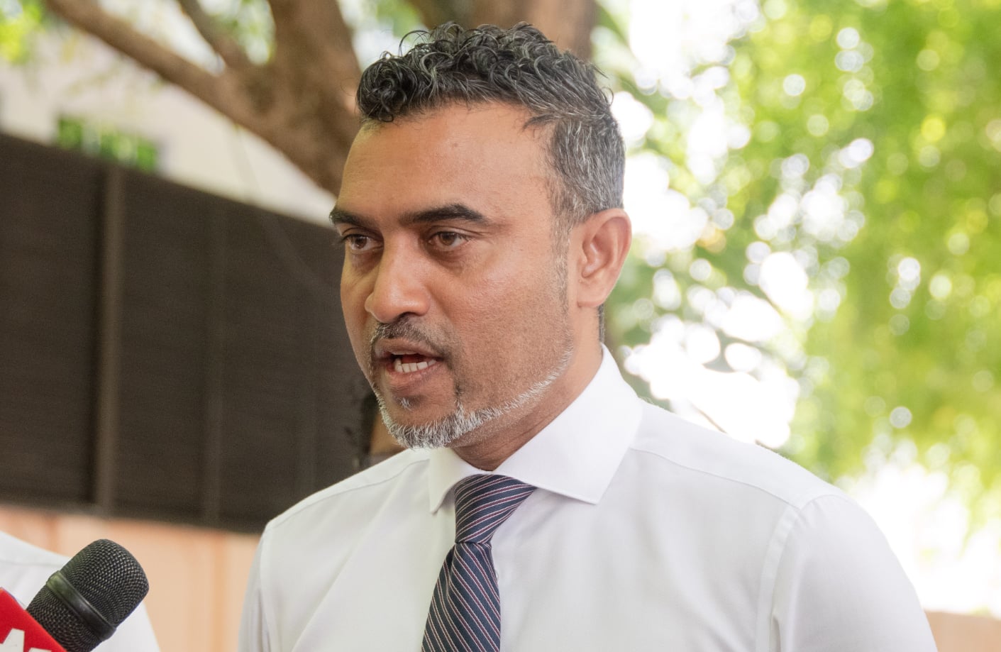 އަމިއްލަ ކަމެއްގައި ސުވާލެއް ނުކުރަން؛ ސާދަ ދުވަސް ދެނީ ވަޒީރު ދަސްކޮށްގެން އަންނަން: ނާޒިލް