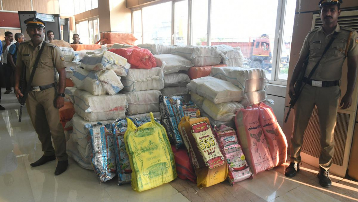 ރާއްޖެ ހިމެނޭހެން 3 ޤައުމަކަށް އެތެރެކުރަން އުޅުނު 2.5 ޓަނުގެ މެތު އަތުލައިގެންފި