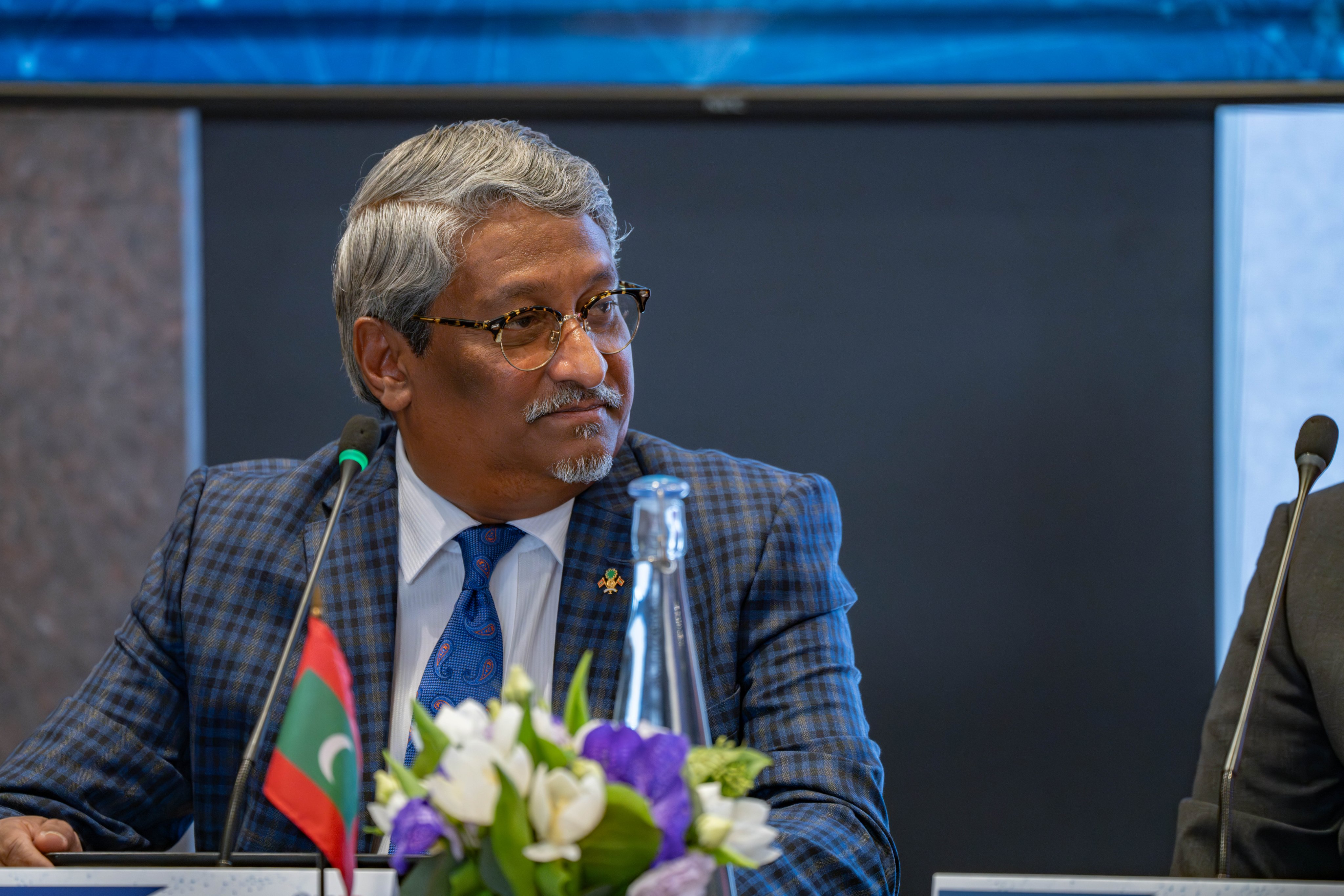 އެމެރިކާއިން ރާއްޖެއަށް 3.3 މިލިއަން ޑޮލަރުގެ އެހީއެއް