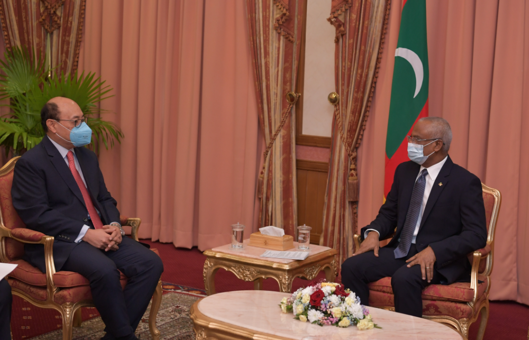 އިންޑިއާގެ ފޮރިން ސެކްރެޓަރީ ރައީސުލްޖުމްހޫރިއްޔާ އަރިހަށް އިޙުތިރާމުގެ ޒިޔާރަތެއް ކުރައްވައިފި