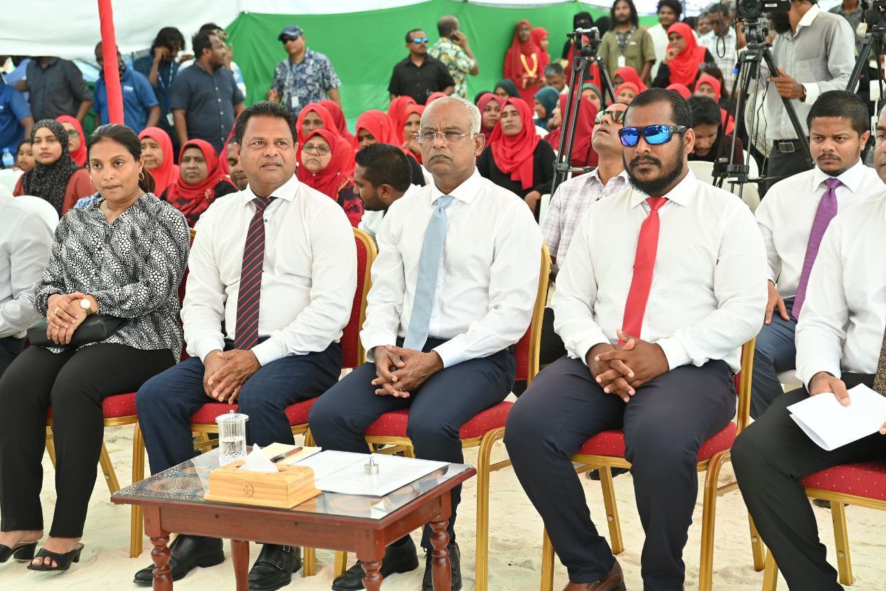 ރައީސް އިރުޝާދު ދެއްވަނީ ރައްޔިތުންނަށް ފާގަތިކަން ހޯދައިދިނުމަށް: ސައީދު