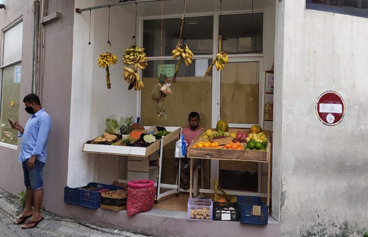 ވިޔަފާރިތަކުގެ ކޮންޓްރޯލް ބިދޭސީންގެ މުށުތެރެއަށް؛ ވޯރާވިޔަފާރިވެރިންގެ ތާރީޚު އިއާދަވަނީބާ؟