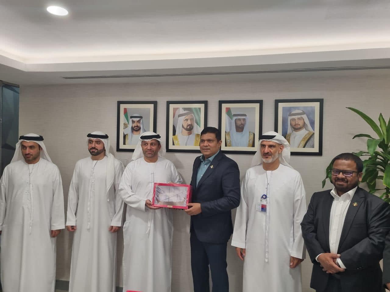 މާލޭގެ މަގުތައް ތޮއްޖެހުމުގެ މައްސަލަ ހައްލުކުރަން ޔޫއޭއީގެ އެހީ ހޯދަނީ