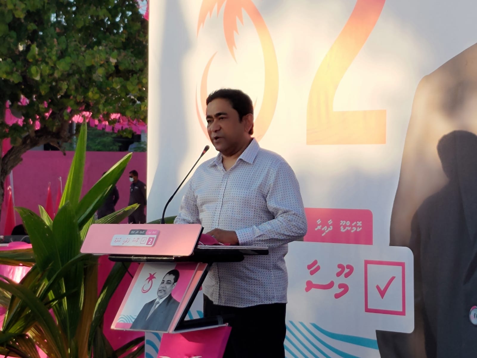 ށ. ދިގުވެލިދޫގައި އެއާޕޯޓެއް އަޅަން ރައީސް ޔާމީން ވައުދުވެވަޑައިގެންފި
