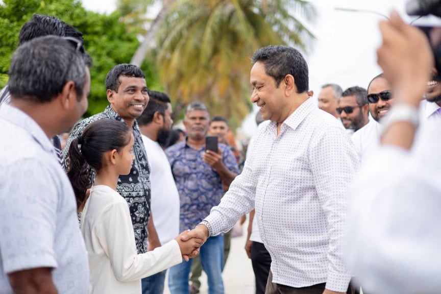 އިނާޔަތްތައް ކަނޑާލިއަސް މައްސަލައެއް ނެތް؛ ގެއްލުންވާނީ ރައީސް މުޢިއްޒަށް: ޔާމީން