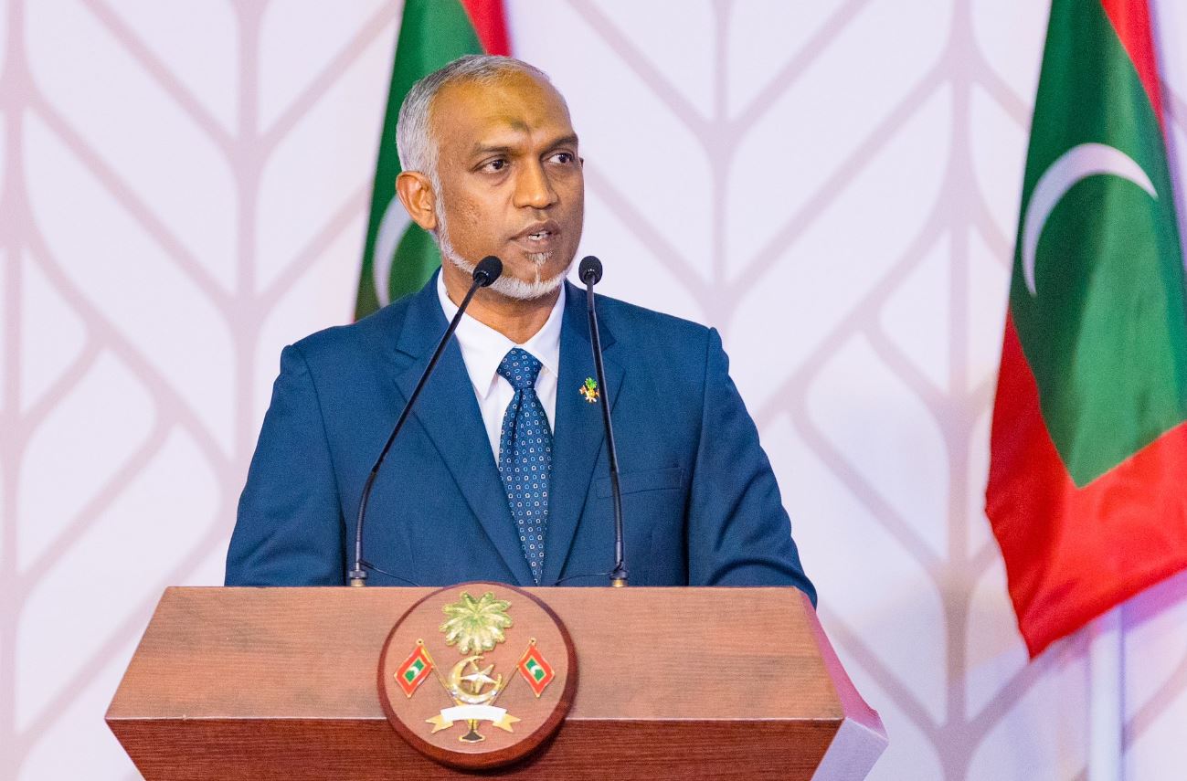 ޤައުމަށް ޣައްދާރުވާ މީހުންނަކީ ފިނޑި ނިކަމެތި ބައެއް: ރައީސް