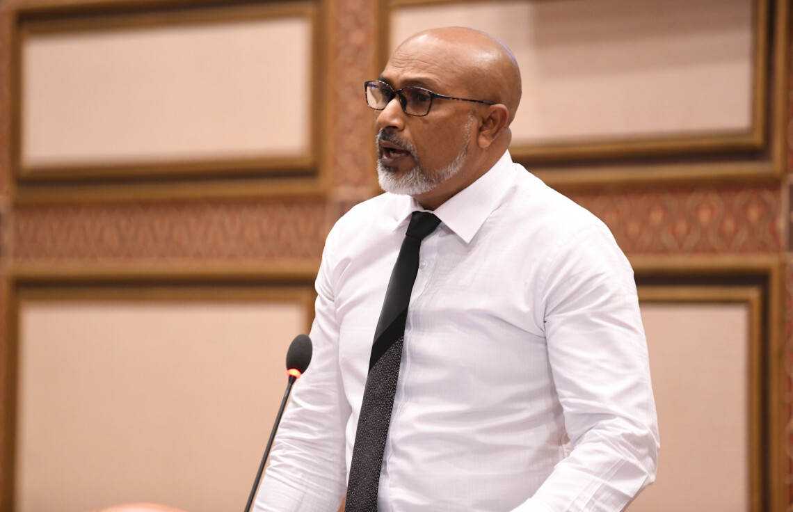 އޭސީސީން ބަލަނީ ވަކި މައްސަލަތަކެއް ކަމަށް ވިދާޅުވެ ސަނީފް ސުވާލު އުފައްދަވައިފި